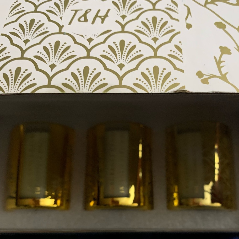 T & H Aromatherapy Glass Candle Set of 3 (4.25 Oz.) scented soy candles … - Picture 4 of 12